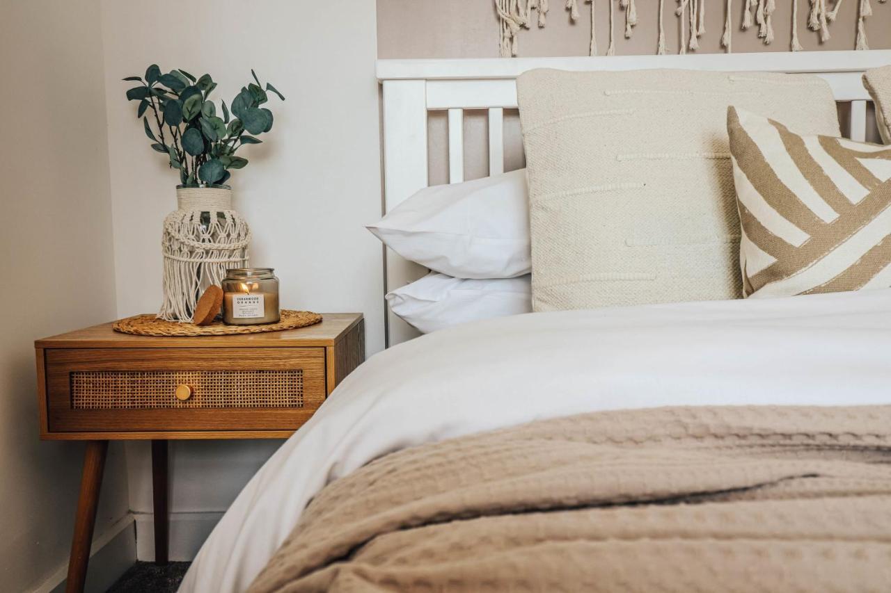 Principality View Apartment Two, By Solace Stays Cardiff Luaran gambar