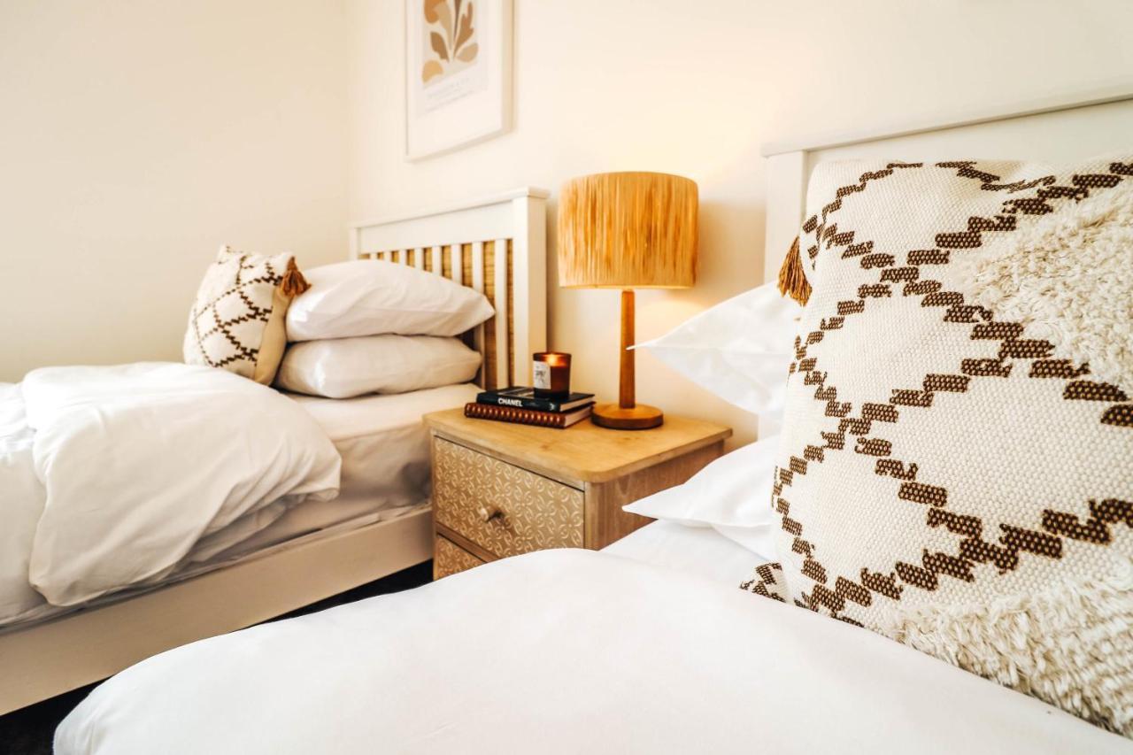 Principality View Apartment Two, By Solace Stays Cardiff Luaran gambar