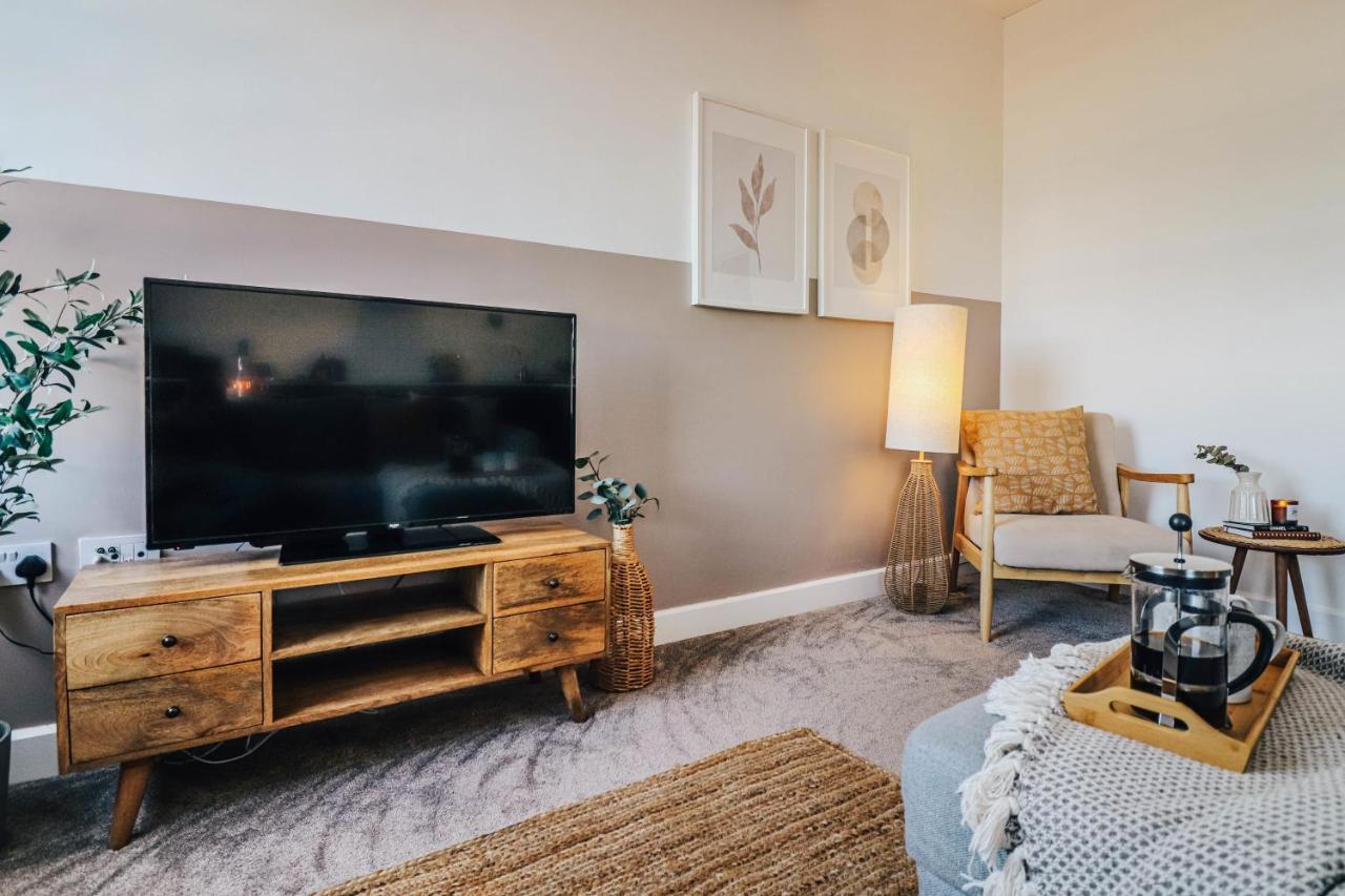 Principality View Apartment Two, By Solace Stays Cardiff Luaran gambar