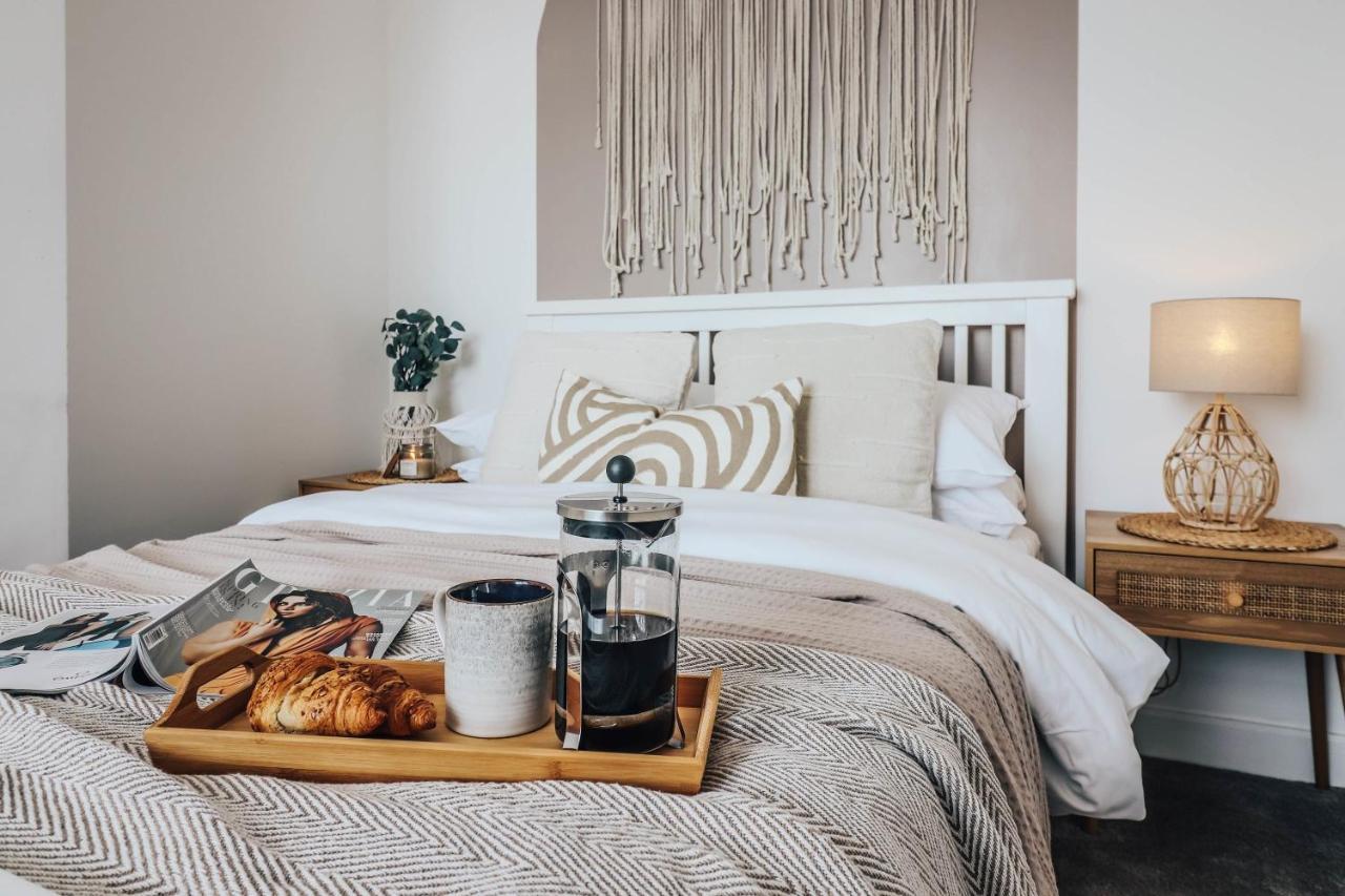 Principality View Apartment Two, By Solace Stays Cardiff Luaran gambar