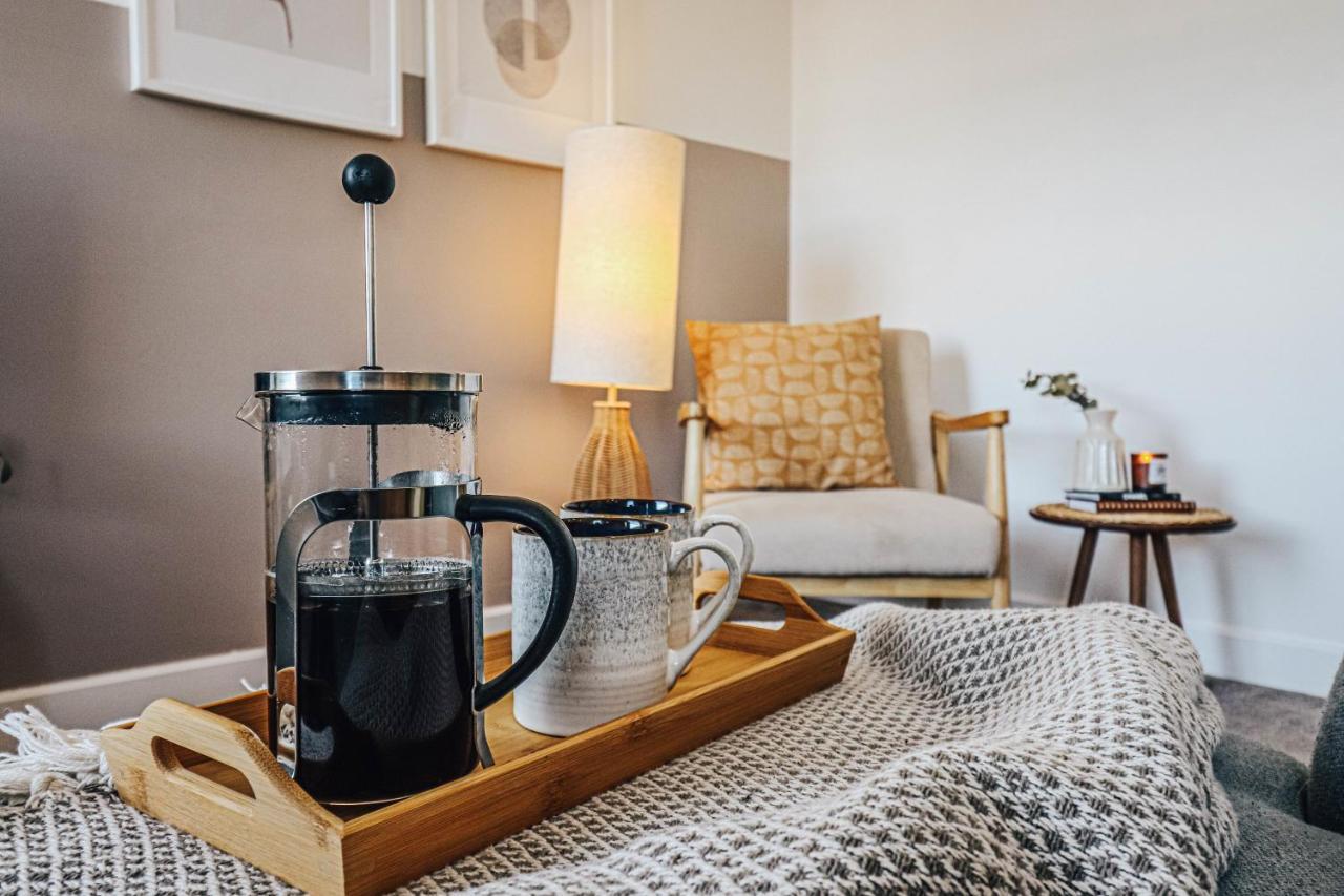 Principality View Apartment Two, By Solace Stays Cardiff Luaran gambar
