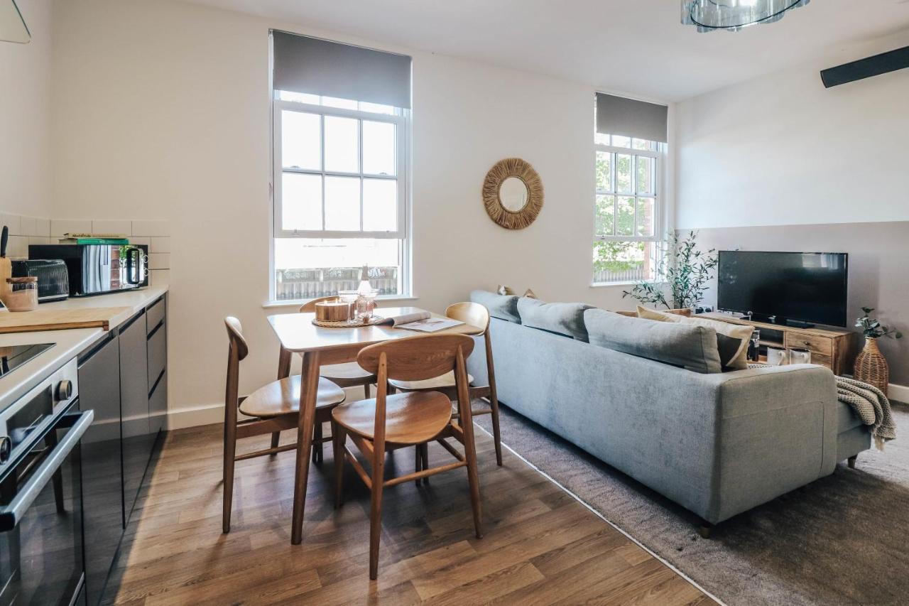 Principality View Apartment Two, By Solace Stays Cardiff Luaran gambar
