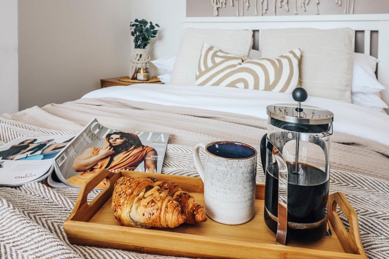 Principality View Apartment Two, By Solace Stays Cardiff Luaran gambar
