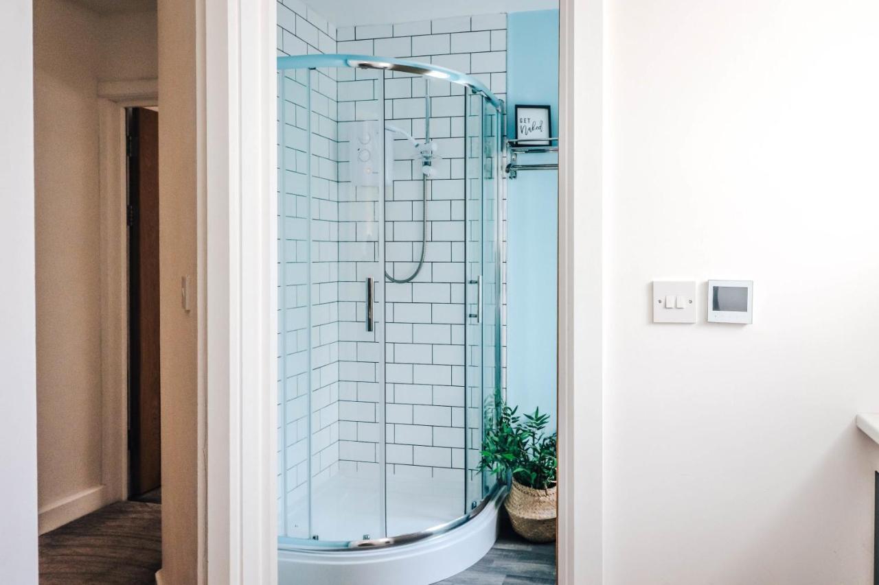Principality View Apartment Two, By Solace Stays Cardiff Luaran gambar