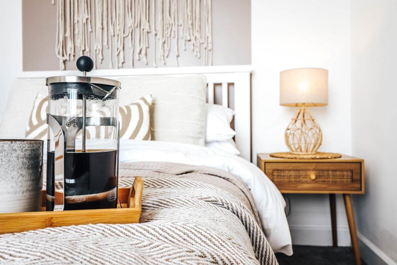 Principality View Apartment Two, By Solace Stays Cardiff Luaran gambar