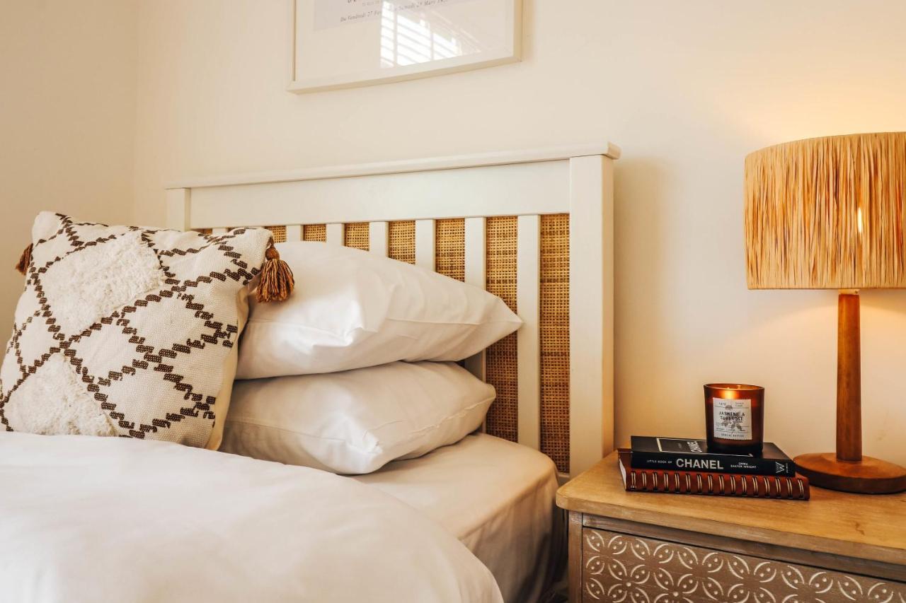 Principality View Apartment Two, By Solace Stays Cardiff Luaran gambar