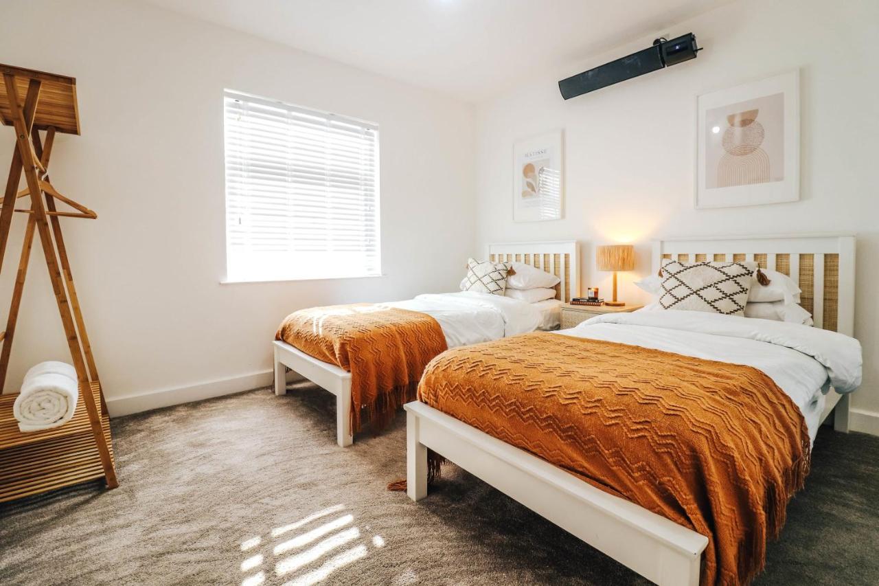 Principality View Apartment Two, By Solace Stays Cardiff Luaran gambar