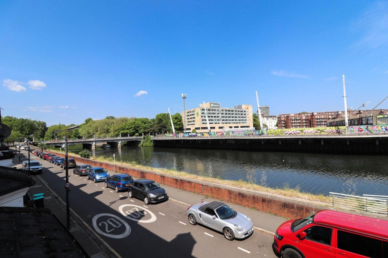 Principality View Apartment Two, By Solace Stays Cardiff Luaran gambar